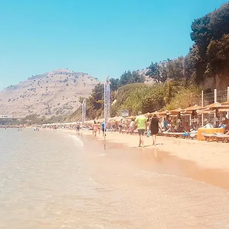 Otel Amphitriti Pefki